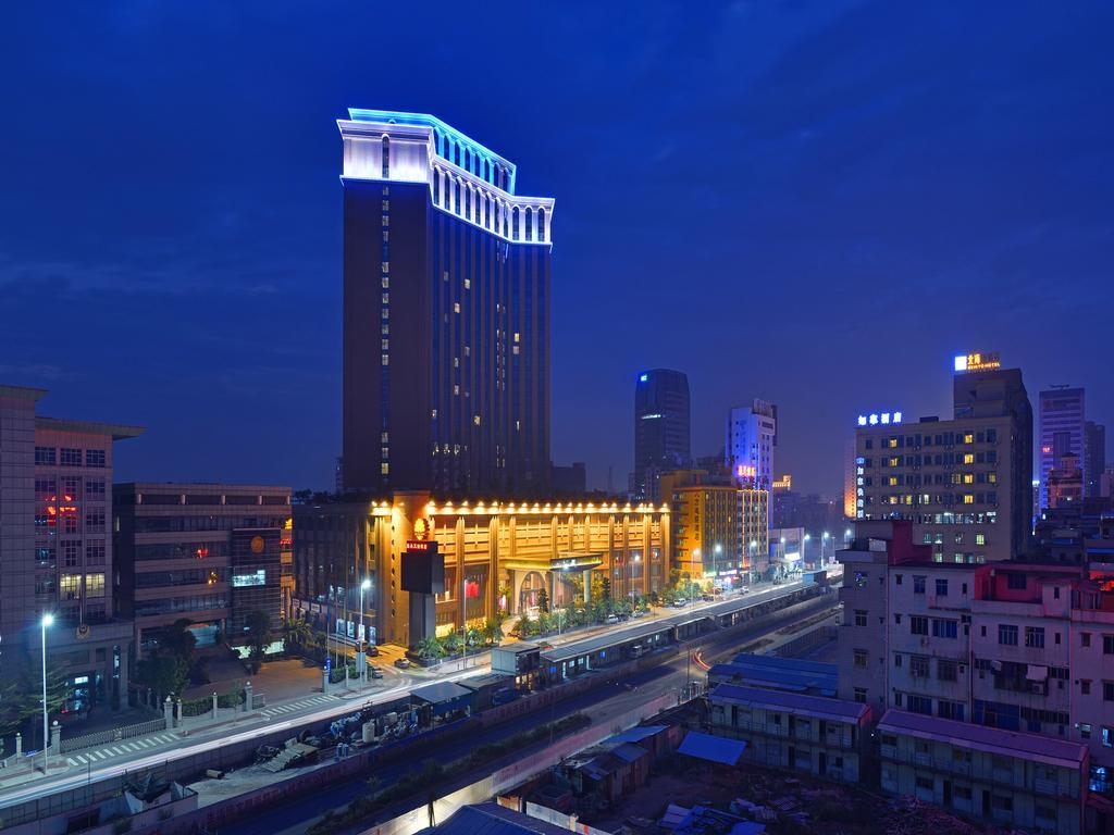 Dongguan Huilihua Hotel Екстер'єр фото