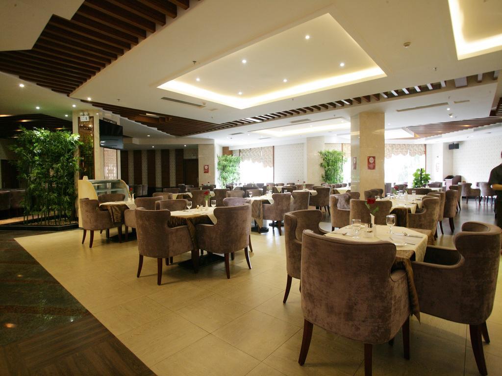 Dongguan Huilihua Hotel Екстер'єр фото